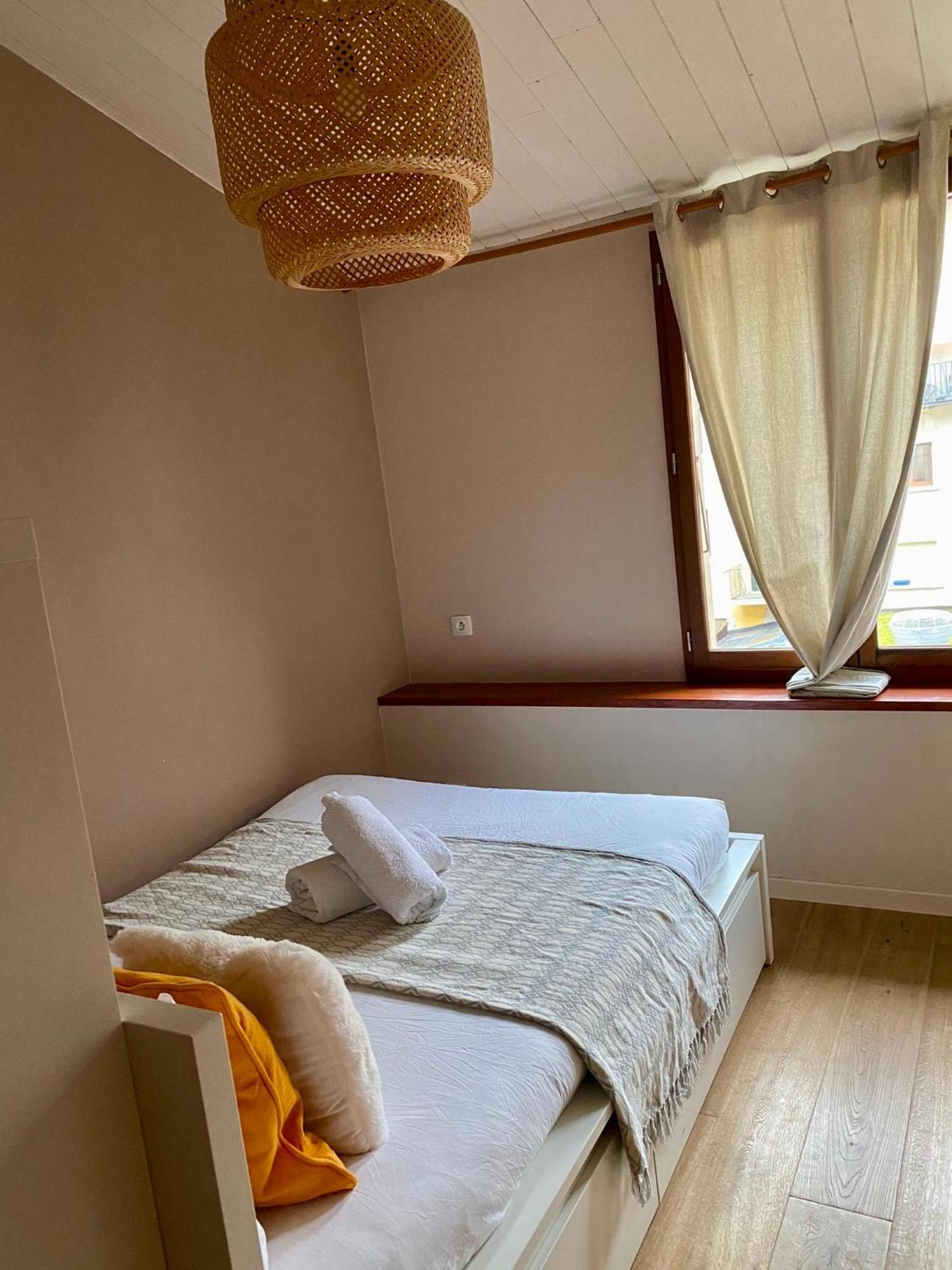 Escapade Annecienne Apartment อานซี ภายนอก รูปภาพ